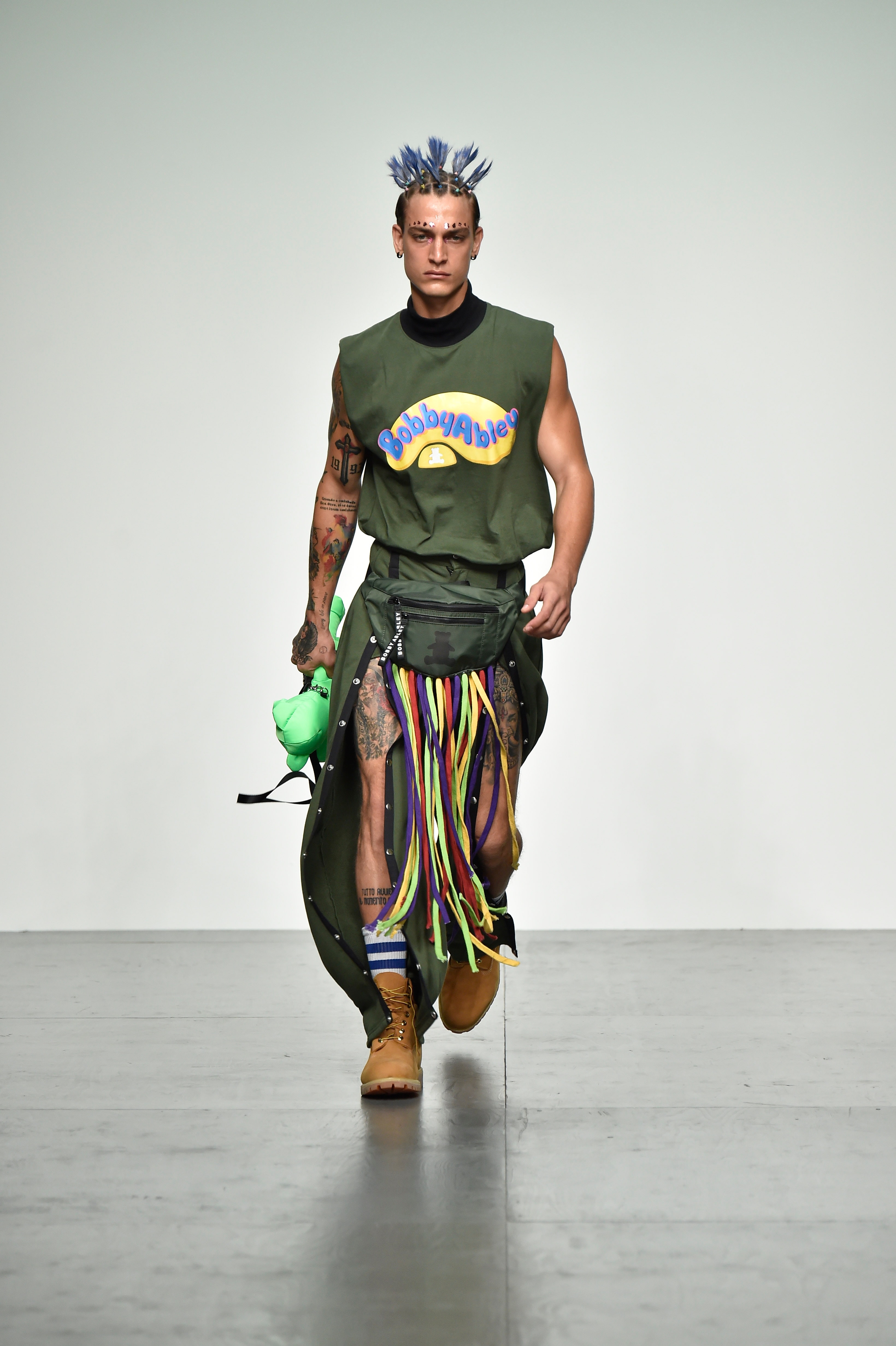 London Collections Men's Primavera/Estate 2018 Bobby Abley 